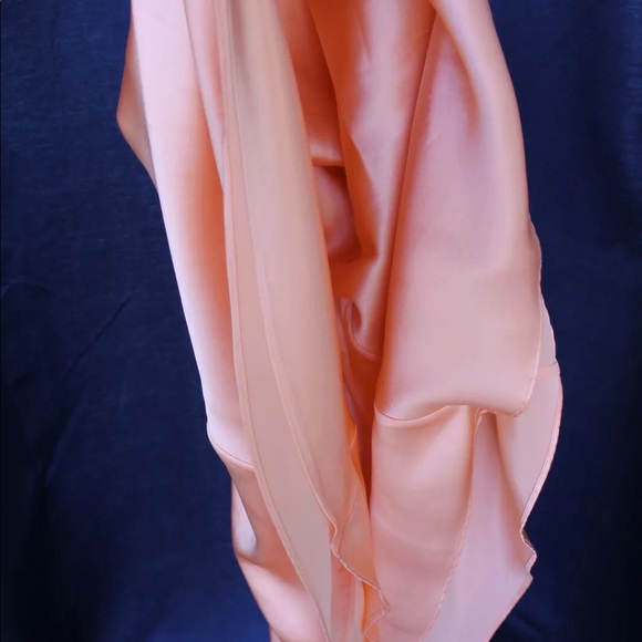 SOLD Olivia von Halle Remy peach coral silk slip - Picture 10 of 12